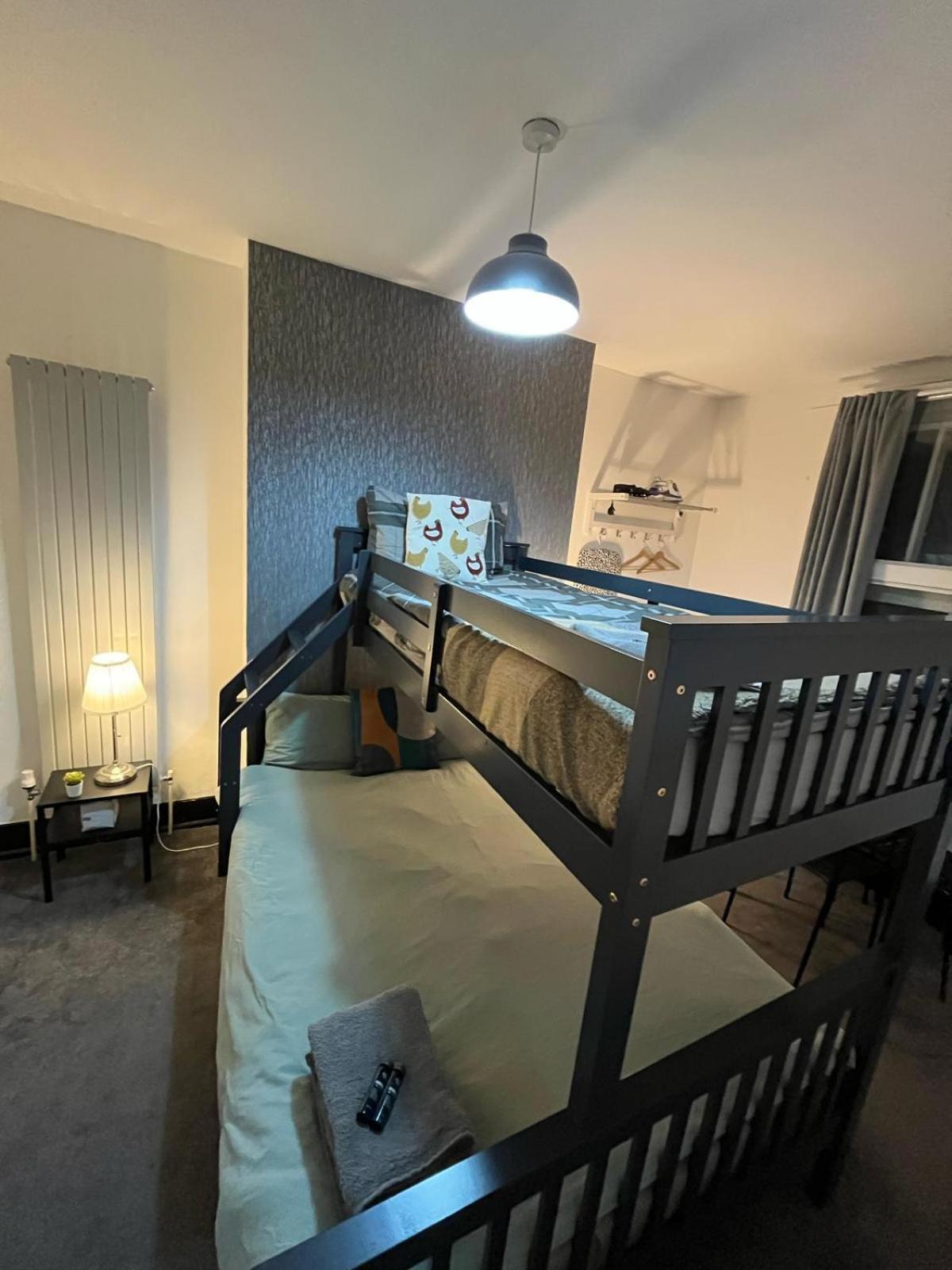 10 Minutes To Central London Vaux Exterior foto